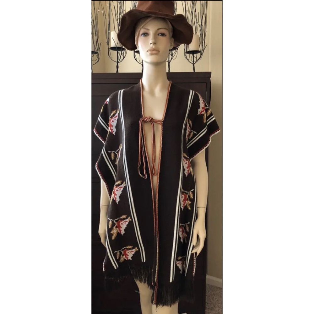Vtg 70s Shawl Poncho Sweater Cardigan Vest Hippie Boho Festival Fringe